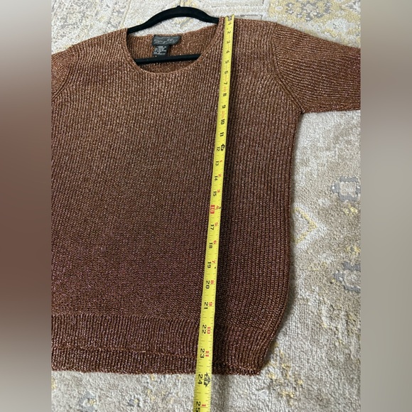 Suzelle Vintage Metallic Bronze Knit Short Sleeve Top - Picture 8 of 9